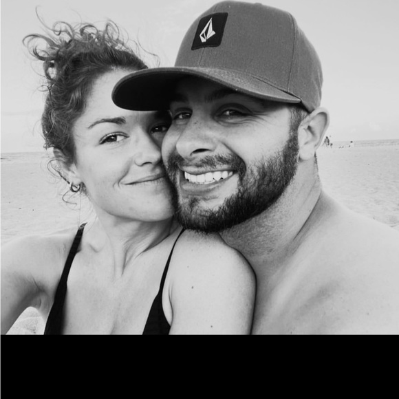 Meet your Posher, Amber - Picture 1 of 1